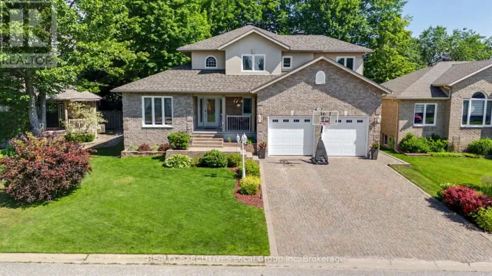 16 VERMONT CRESCENT, North Bay