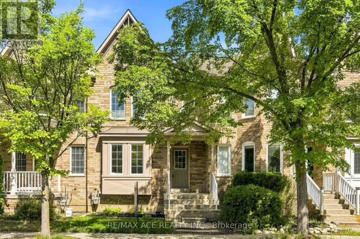 16 WHITE'S HILL AVENUE, Markham