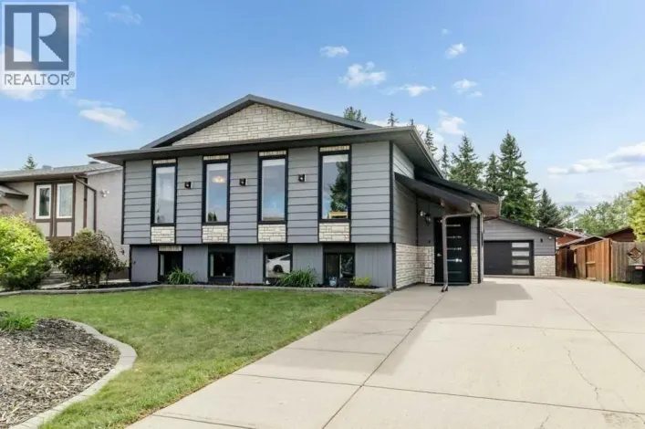 16 Willow Street, Sylvan Lake