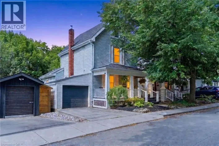 16 WITHERSPOON Street, Dundas