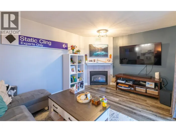 160 5 Avenue SW Unit# 101, Salmon Arm