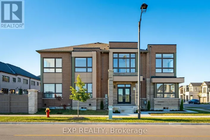 160 BAWDEN DRIVE, Richmond Hill