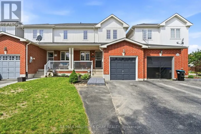 160 STONEMOUNT CRESCENT, Essa