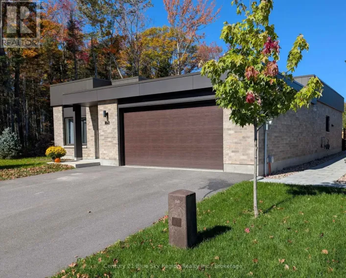 160 SUGARBUSH STREET, North Bay