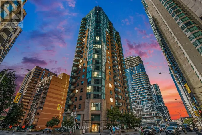 1601 - 445 LAURIER AVENUE W, Ottawa