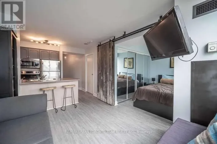 1601 - 650 QUEENS QUAY BOULEVARD, Toronto