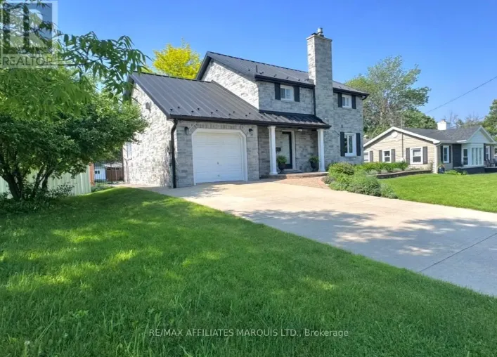 1601 PETER STREET, Cornwall