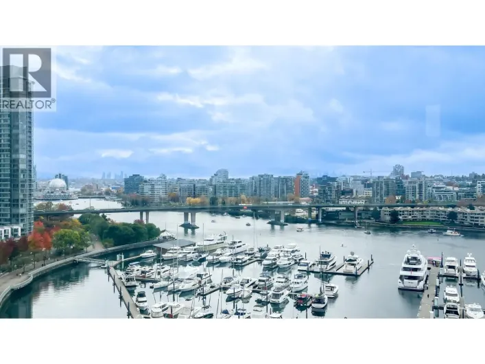 1602 1201 MARINASIDE CRESCENT, Vancouver