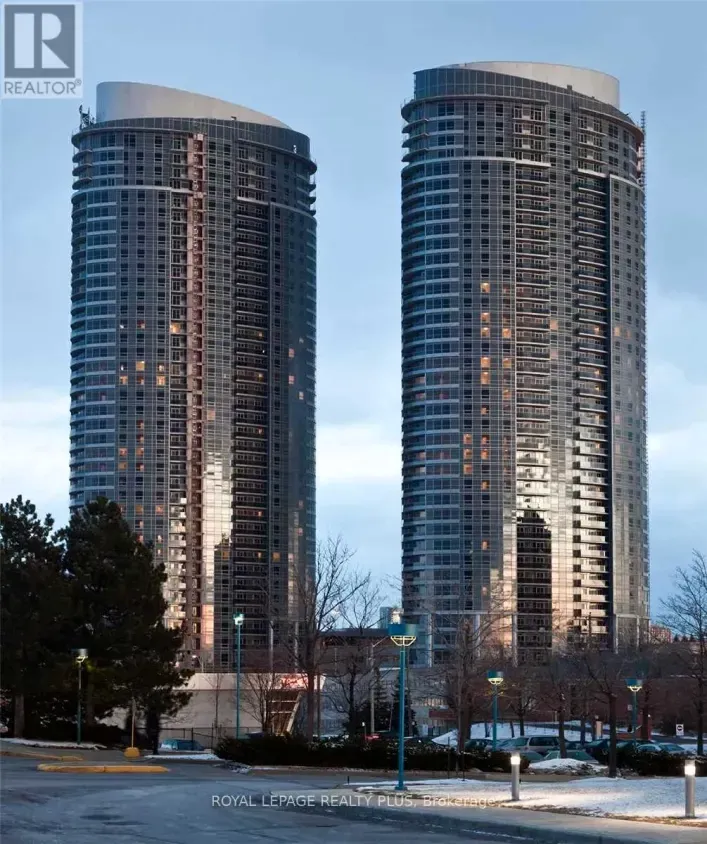 1602 - 125 VILLAGE GREEN SQUARE, Toronto