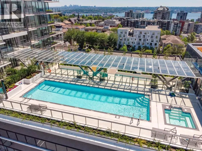 1602 135 E 13TH STREET, North Vancouver