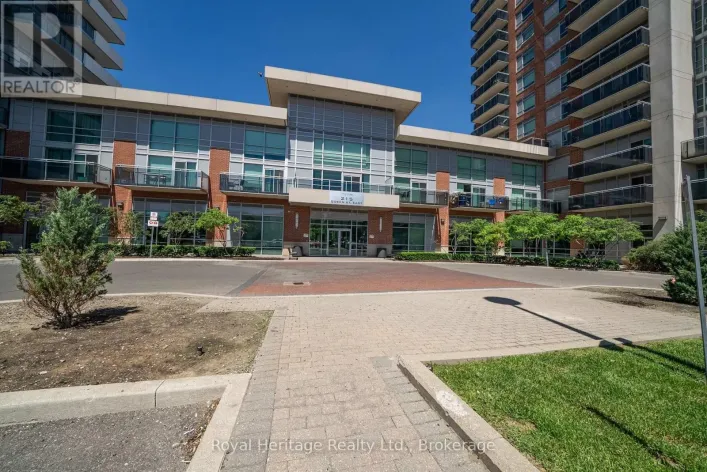 1602 - 215 QUEEN STREET E, Brampton