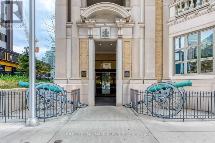 1602 - 426 UNIVERSITY AVENUE, Toronto