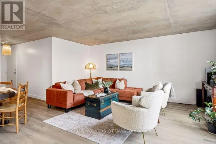 1602 - 475 LAURIER AVENUE W, Ottawa