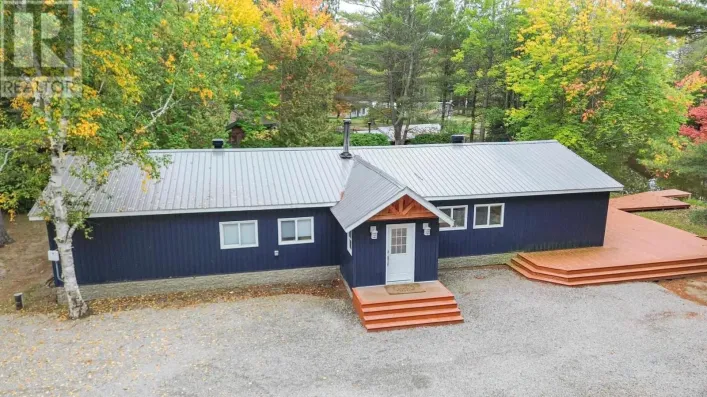 1602 Pineshores RD, Goulais River