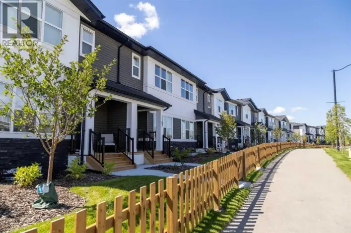 1604, 525 River Heights Drive, Cochrane