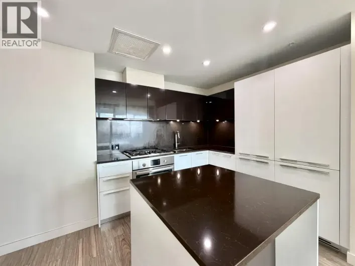 1604 6383 MCKAY AVENUE, Burnaby