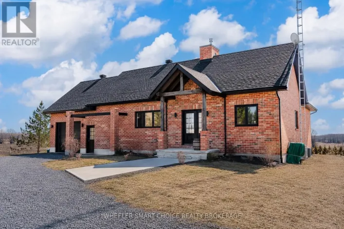 16040 COUNTY RD18 ROAD, South Stormont
