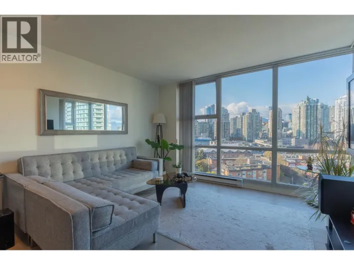 1605 193 AQUARIUS MEWS, Vancouver