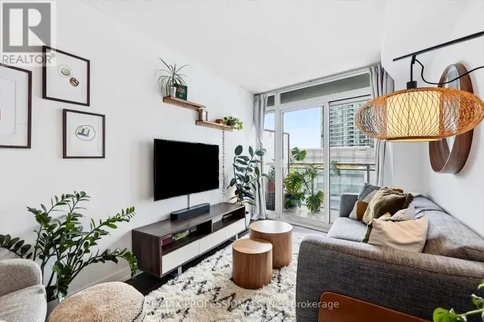 1605 - 38 DAN LECKIE WAY, Toronto