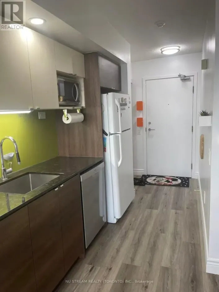 1606 - 121 MCMAHON DRIVE, Toronto