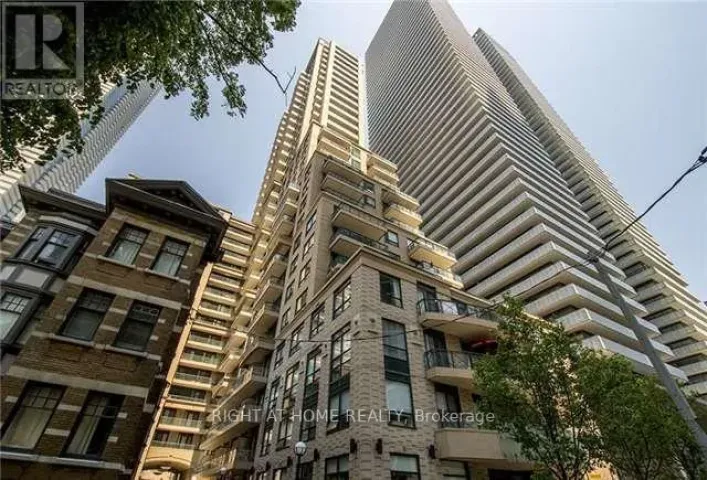 1606 - 35 HAYDEN STREET, Toronto