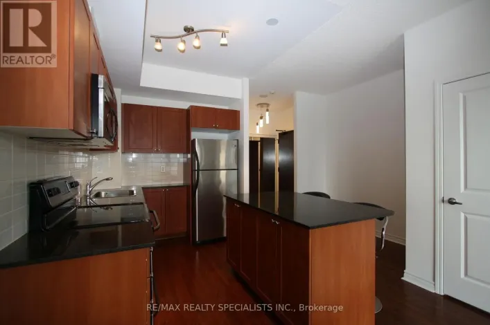 1606 - 385 PRINCE OF WALES DRIVE, Mississauga