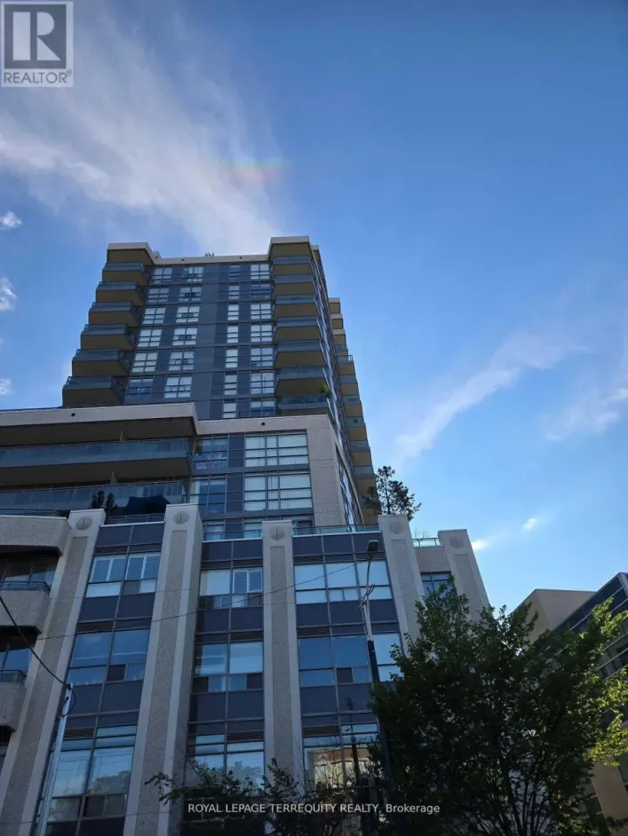 1606 - 736 SPADINA AVENUE, Toronto
