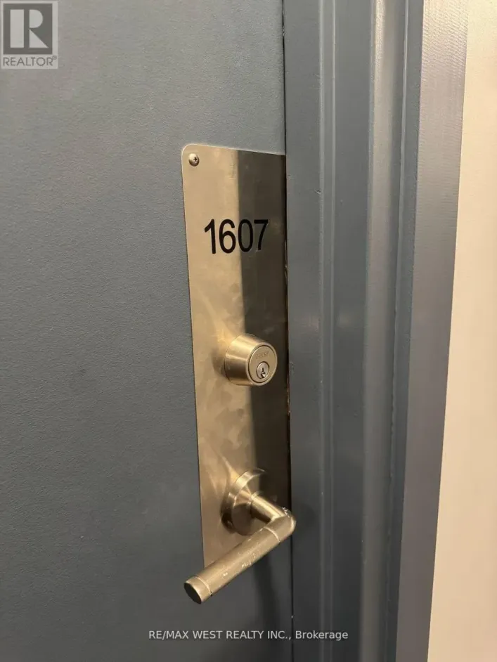 1607 - 40 HOMEWOOD AVENUE, Toronto