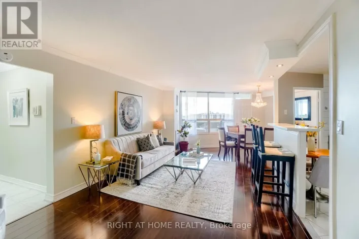 1607 - 5 SHADY GOLFWAY, Toronto