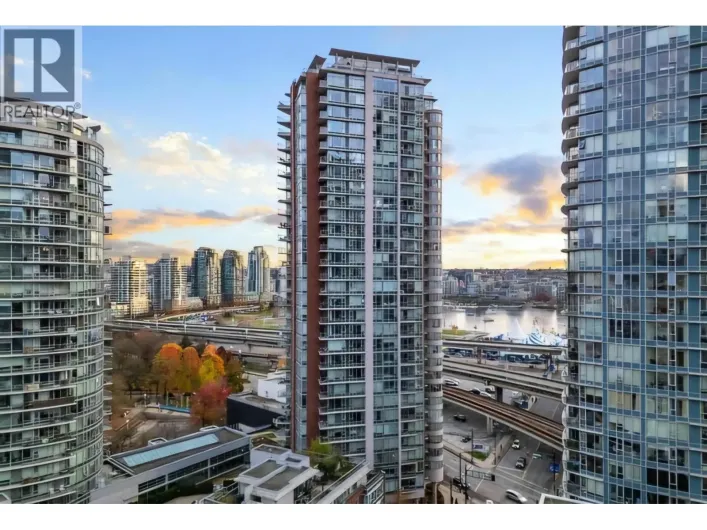 1607 688 ABBOTT STREET, Vancouver
