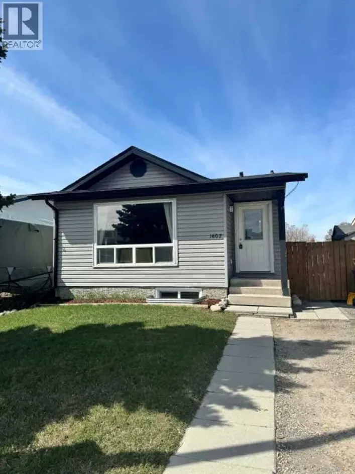 1607 Summerfield Boulevard, Airdrie