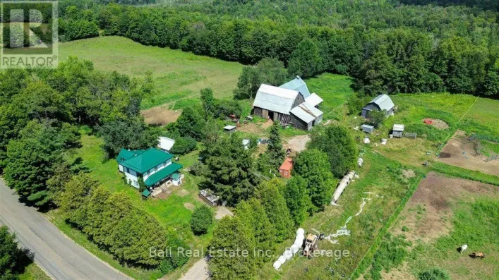 1607 THE RIDGE ROAD, Wollaston
