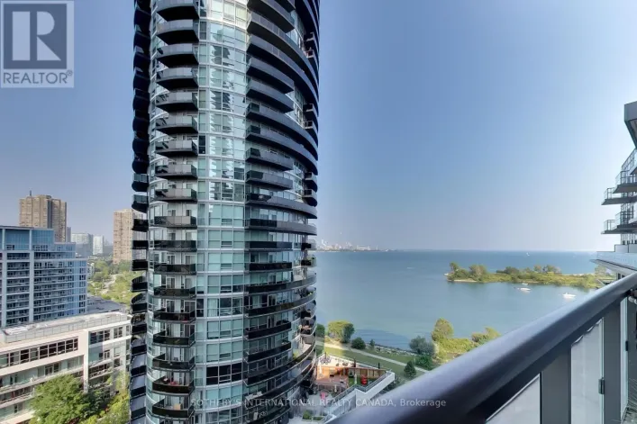 1608 - 39 ANNIE CRAIG DRIVE, Toronto