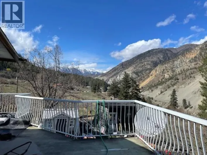 House for sale: 1609 Trans Canada Highway, Lytton