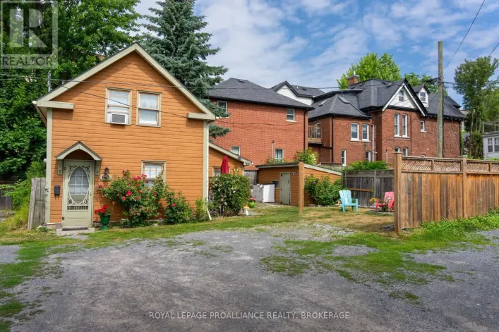 160A BAGOT STREET, Kingston