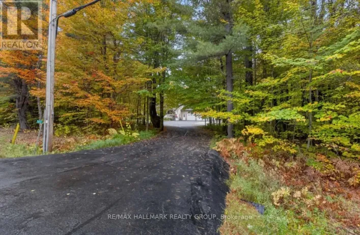 161 BARRON CANYON ROAD, Laurentian Valley