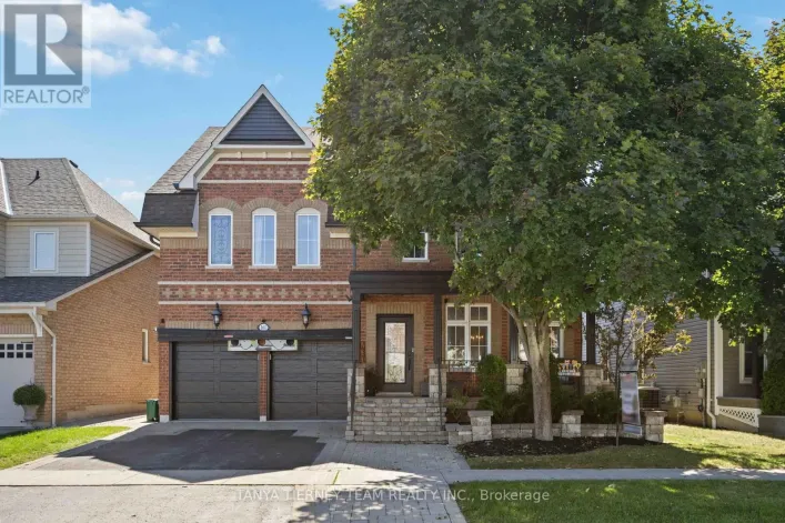 161 CARNWITH DRIVE W, Whitby