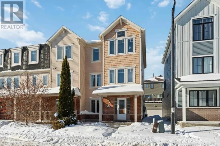 161 HARMATTAN AVENUE, Ottawa