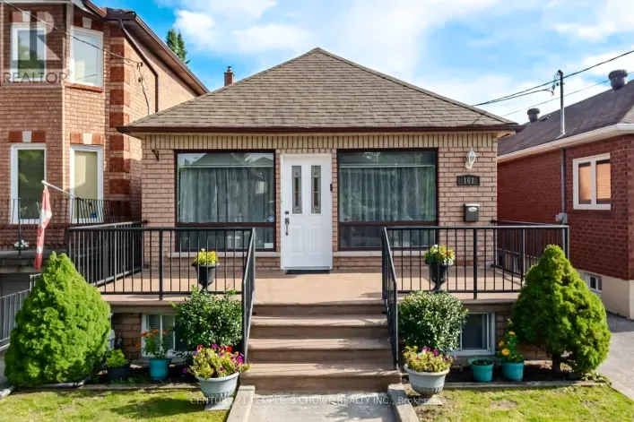 House for sale: 161 NORTHLAND AVENUE, Toronto