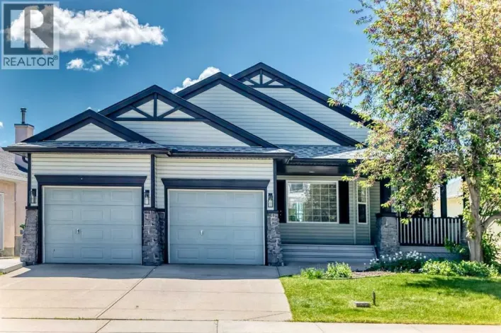161 West Creek Pond, Chestermere