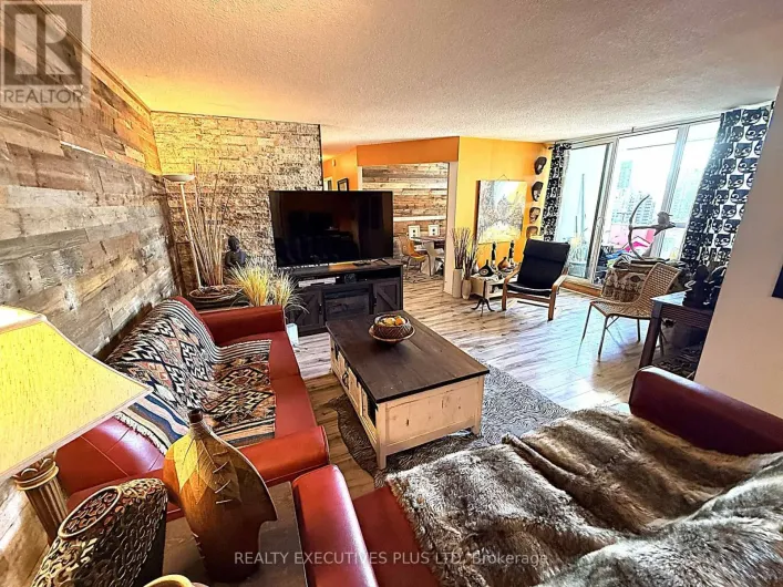 1610 - 5 OLD SHEPPARD AVENUE E, Toronto