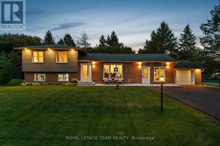 1610 RIDEAUVALE AVENUE, Ottawa