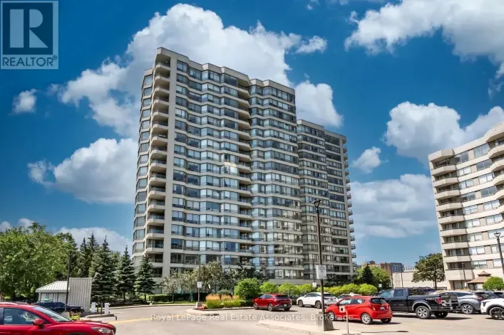 Apartment for sale: 1611 - 75 KING STREET E, Mississauga