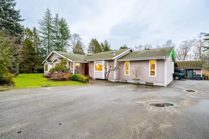 16114 20 AVENUE, Surrey