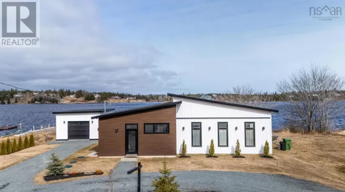 1612 Crowell Road, East Lawrencetown