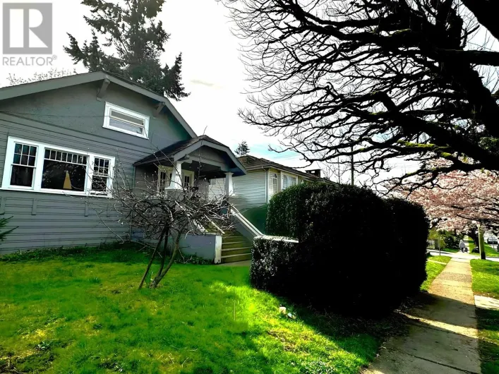 1612 E 20TH AVENUE, Vancouver