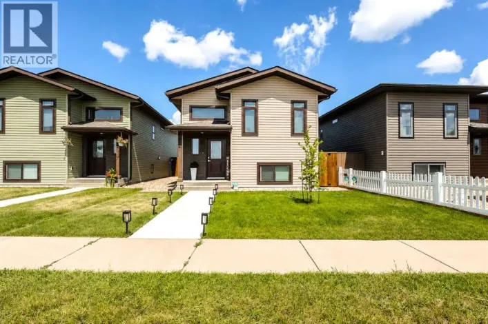 1614 2 Avenue E, Brooks
