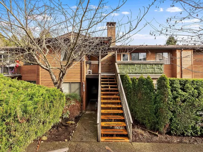 1615 10620 150 STREET, Surrey