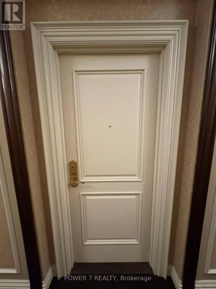 1615 - 9235 JANE STREET, Vaughan