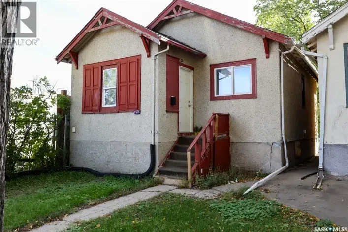 House for sale: 1615 Ottawa STREET, Regina